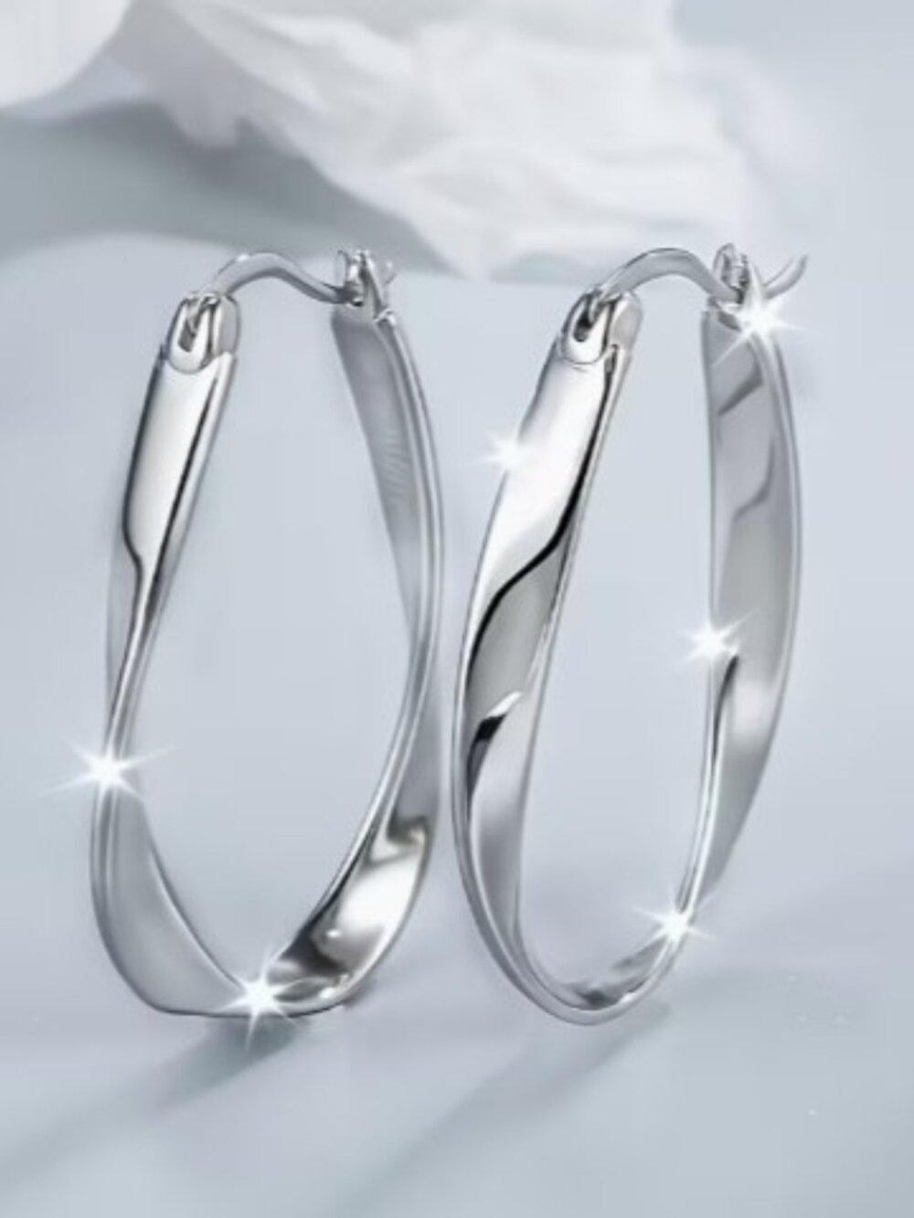 Silver Elegant S925 Needle Mobius Twisted Earrings NEW